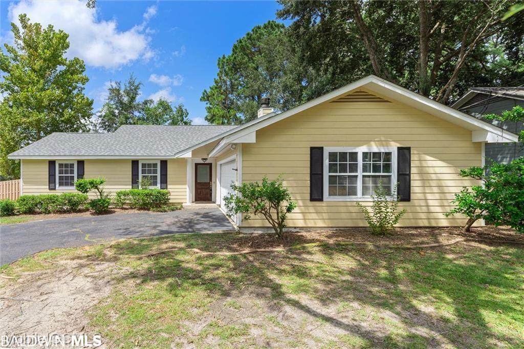 107 Palisades Cir - Photo 1