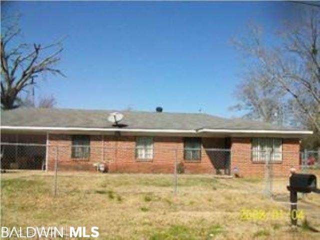 300 12th Avenue - Photo 1