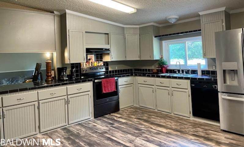 24750 Rolling Green Dr - Photo 1