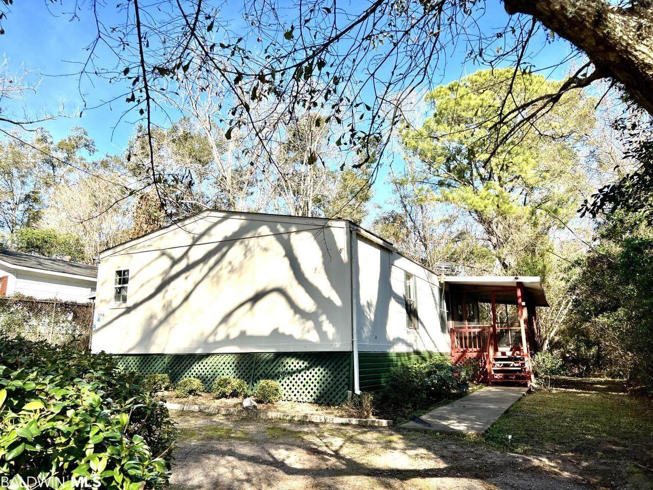 509 Nichols Avenue - Photo 1