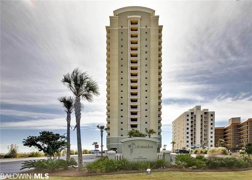 527 Beach Blvd - Photo 1
