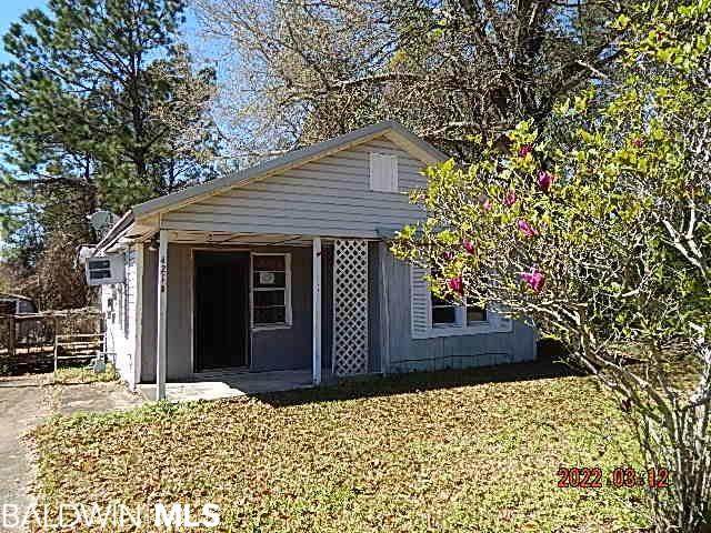 421 Saraland Avenue - Photo 1