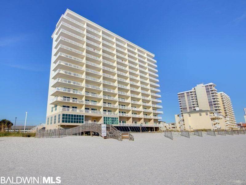 921 Beach Blvd - Photo 1