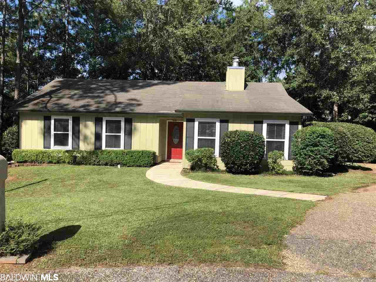102 Summit Circle - Photo 1