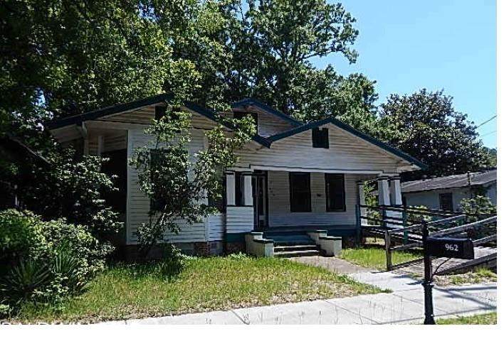 962 Baltimore Street - Photo 1
