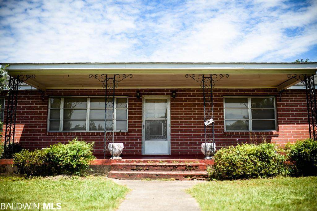 22131 Highway 31 - Photo 1