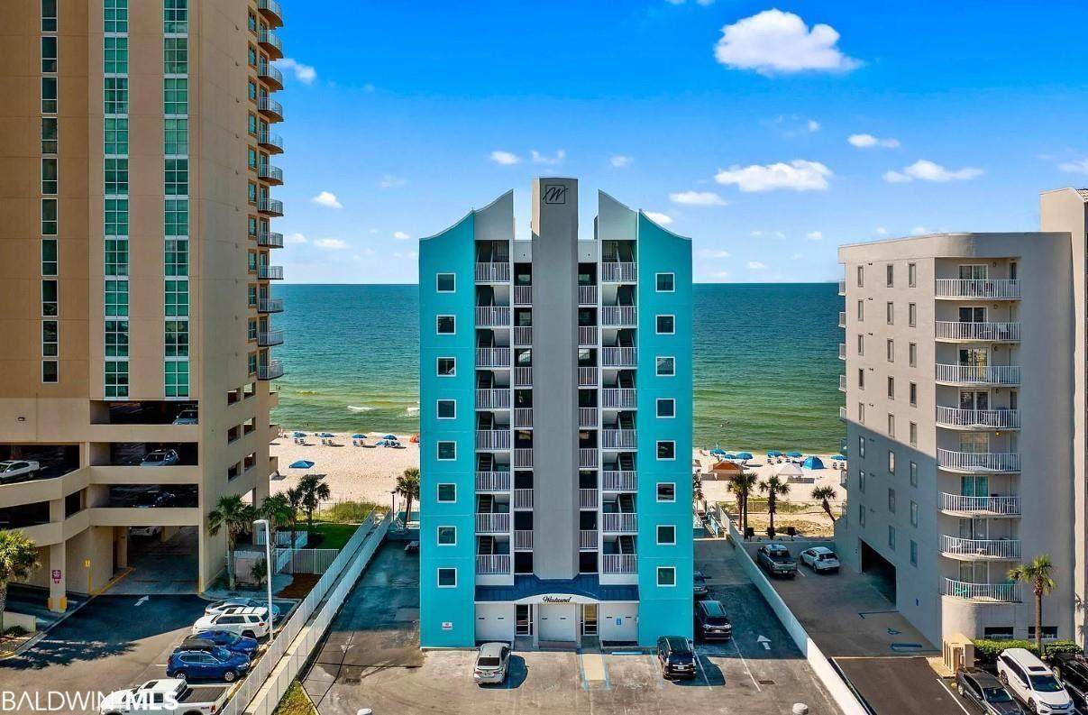 939 Beach Blvd - Photo 1