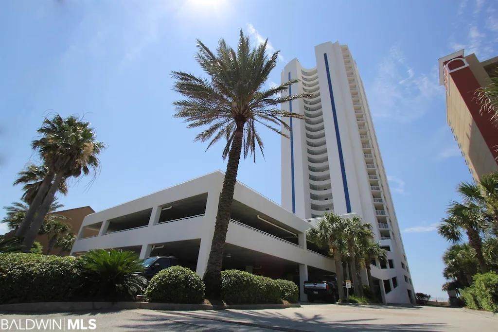 521 Beach Blvd - Photo 1