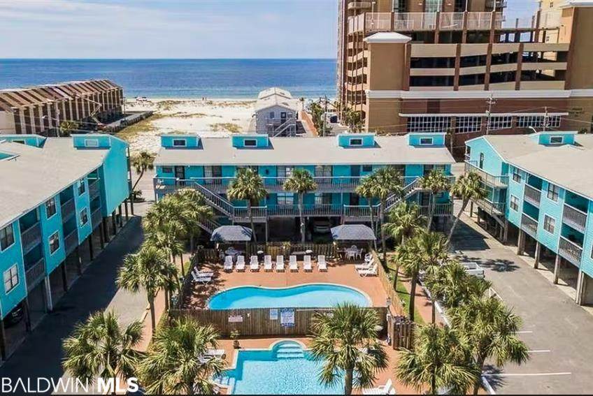 728 Beach Blvd - Photo 1