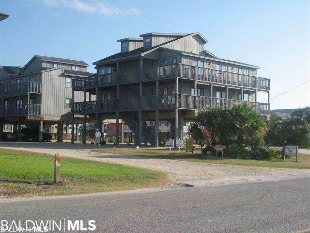 1041 Lagoon Avenue - Photo 1