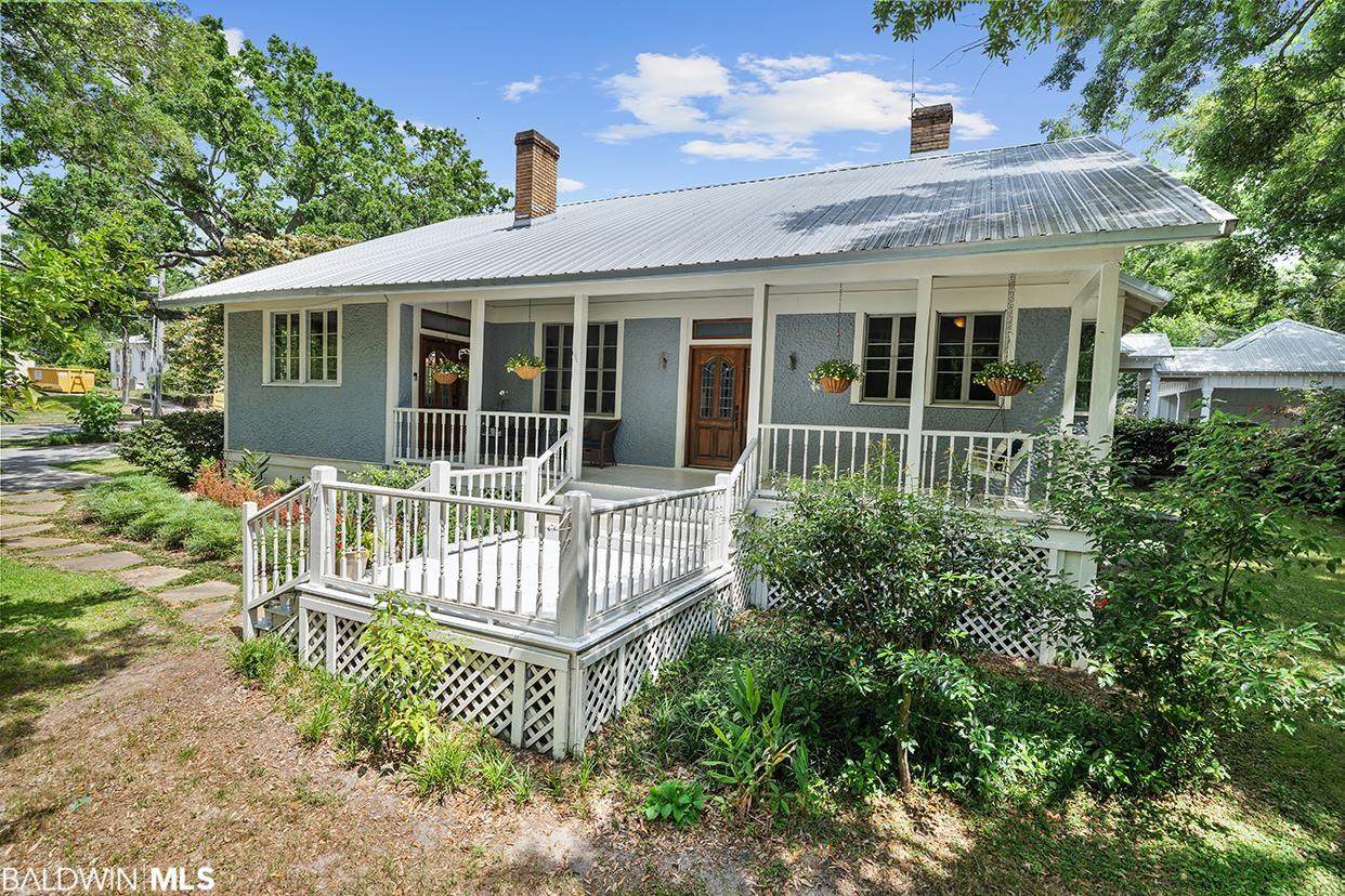 54 Fels Avenue - Photo 1