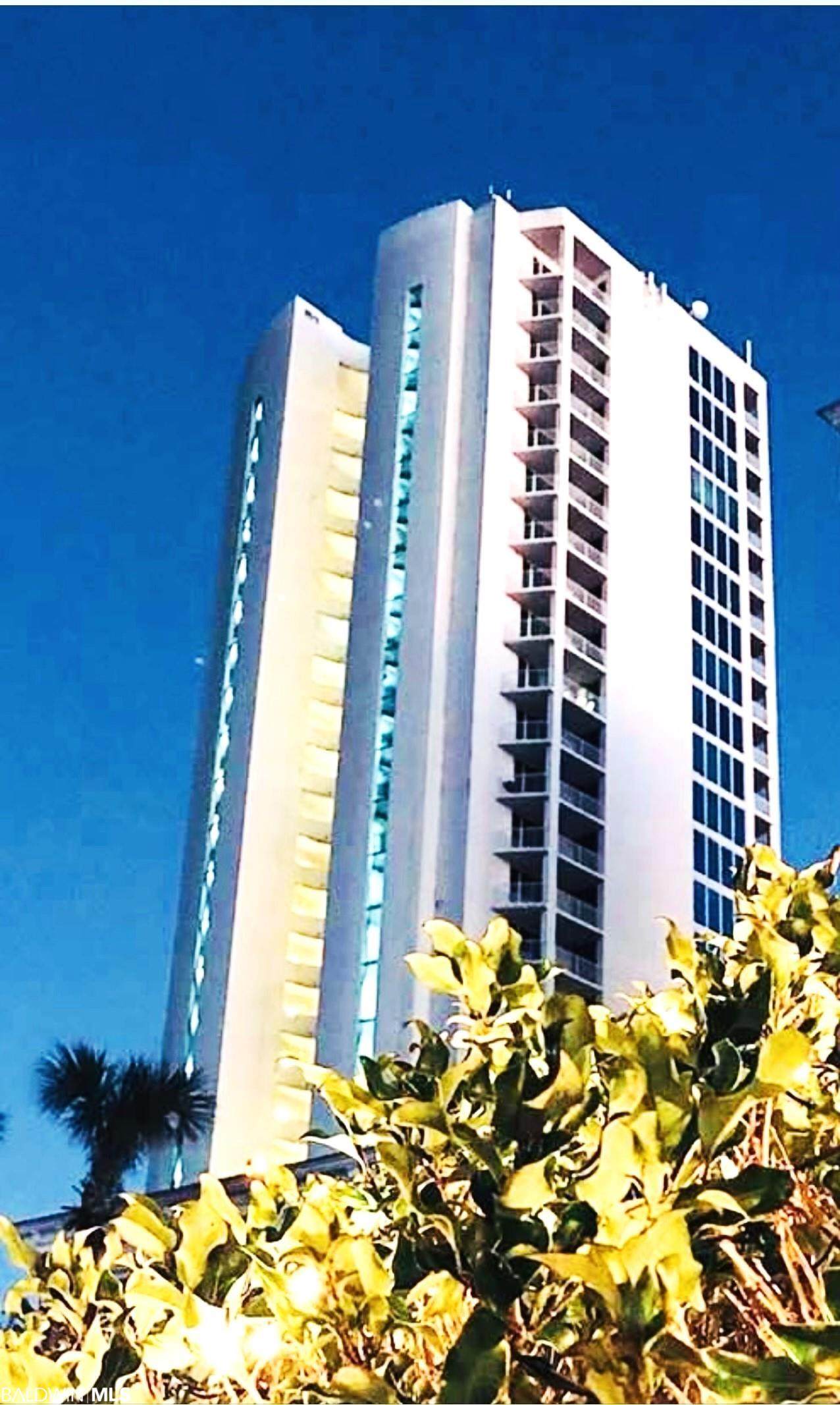 521 Beach Blvd - Photo 1