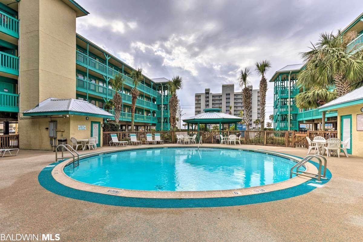 952 Beach Blvd - Photo 1