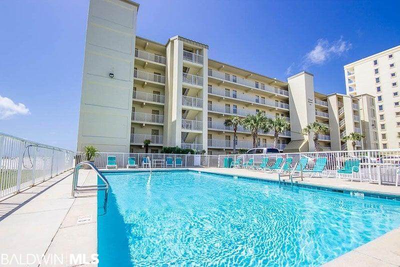 421 Beach Blvd - Photo 1