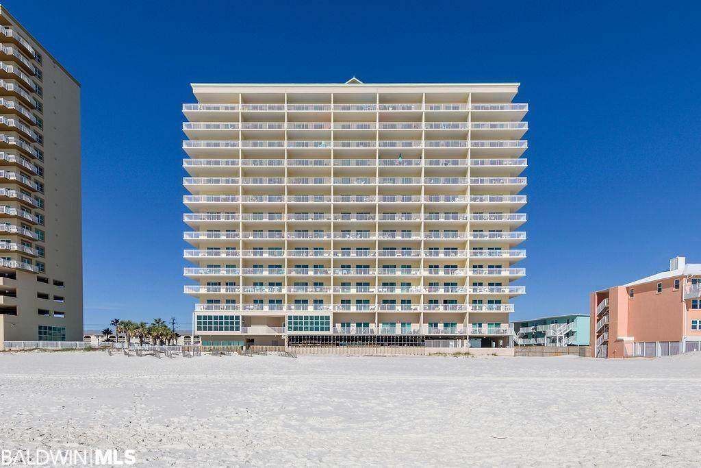 921 Beach Blvd - Photo 1