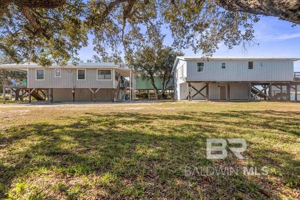 990 Lagoon Avenue - Photo 1