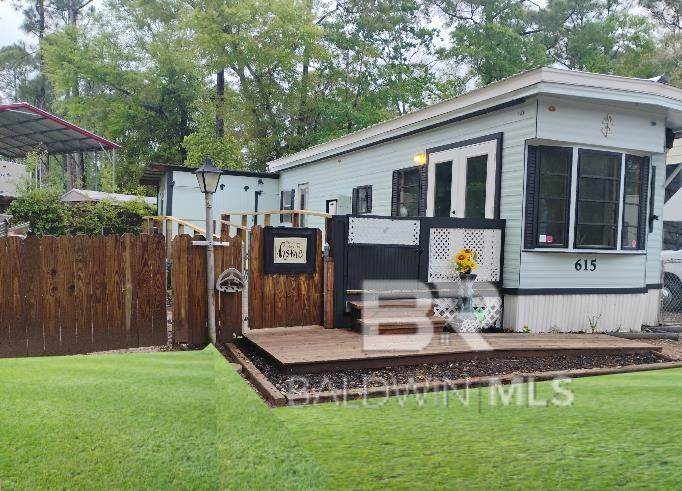 615 Escambia Loop - Photo 1