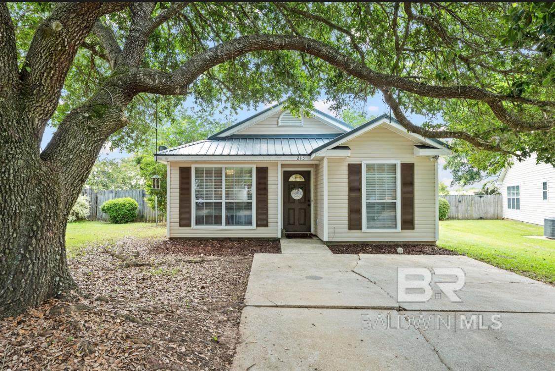 215 Southchase Court - Photo 1