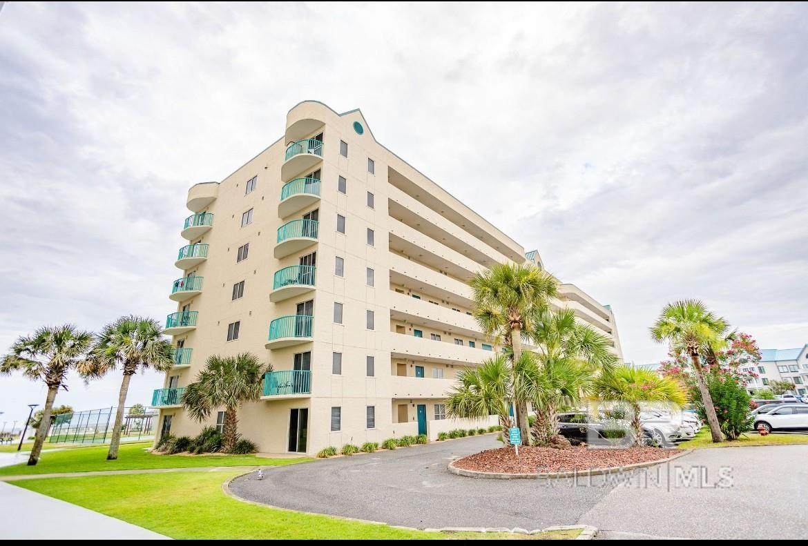 645 Plantation Road - Photo 1