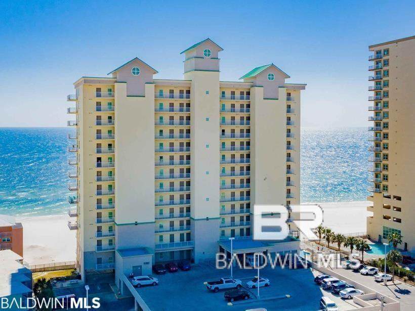 921 Beach Boulevard - Photo 1