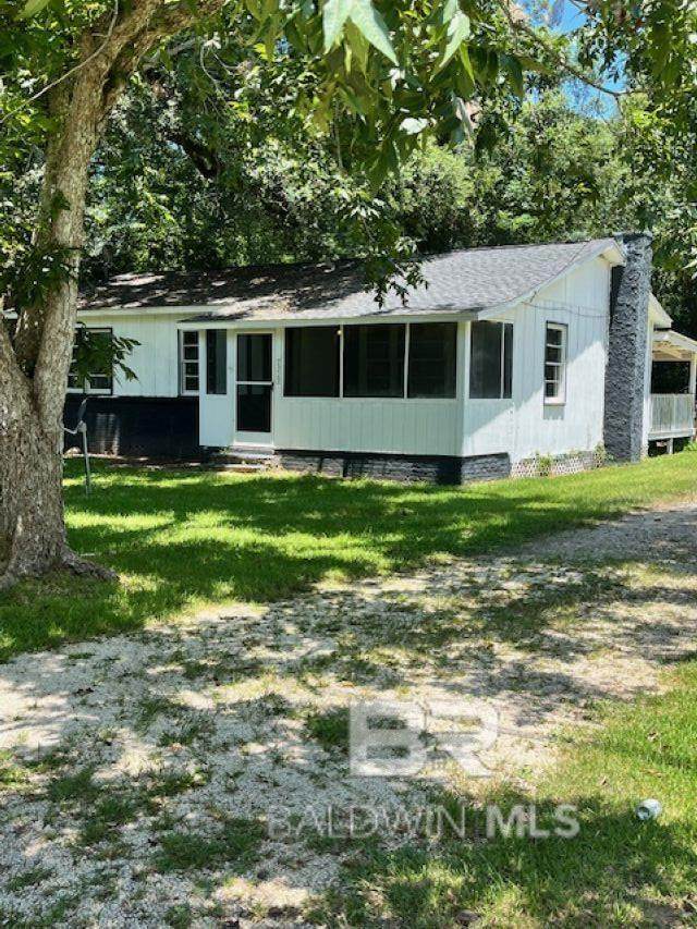 7329 Twin Beach Road - Photo 1
