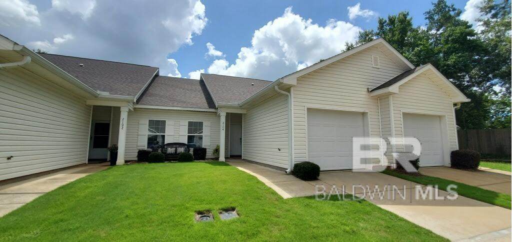 2651 Juniper Street - Photo 1