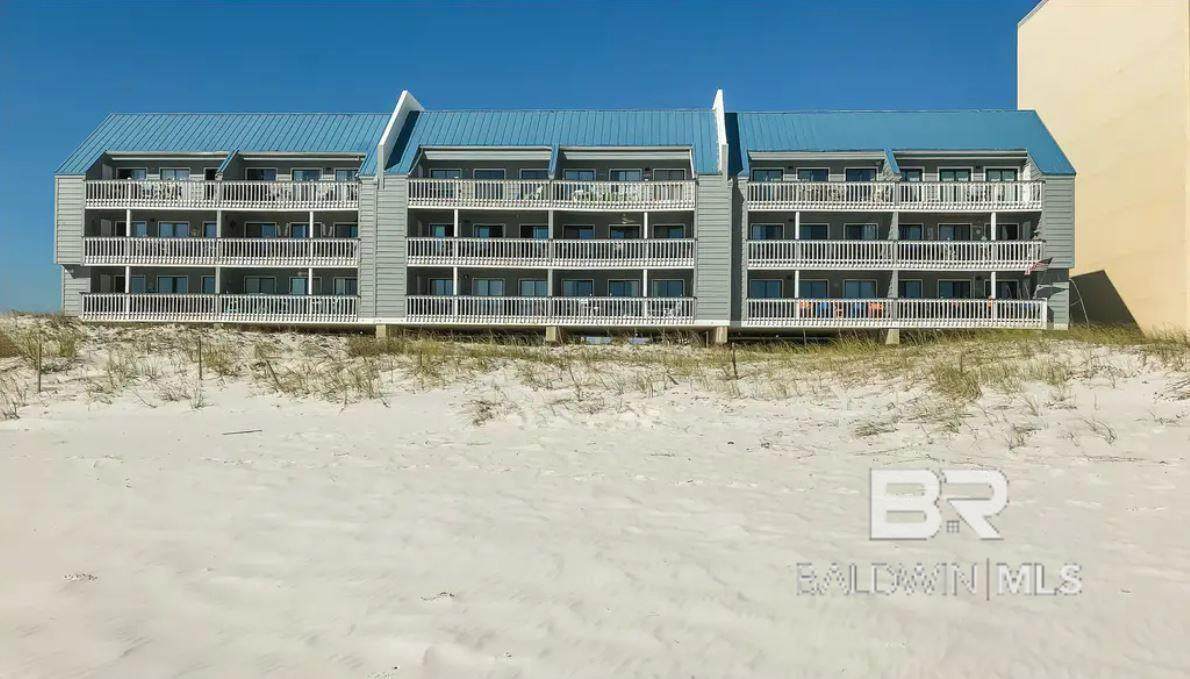317 Beach Boulevard - Photo 1