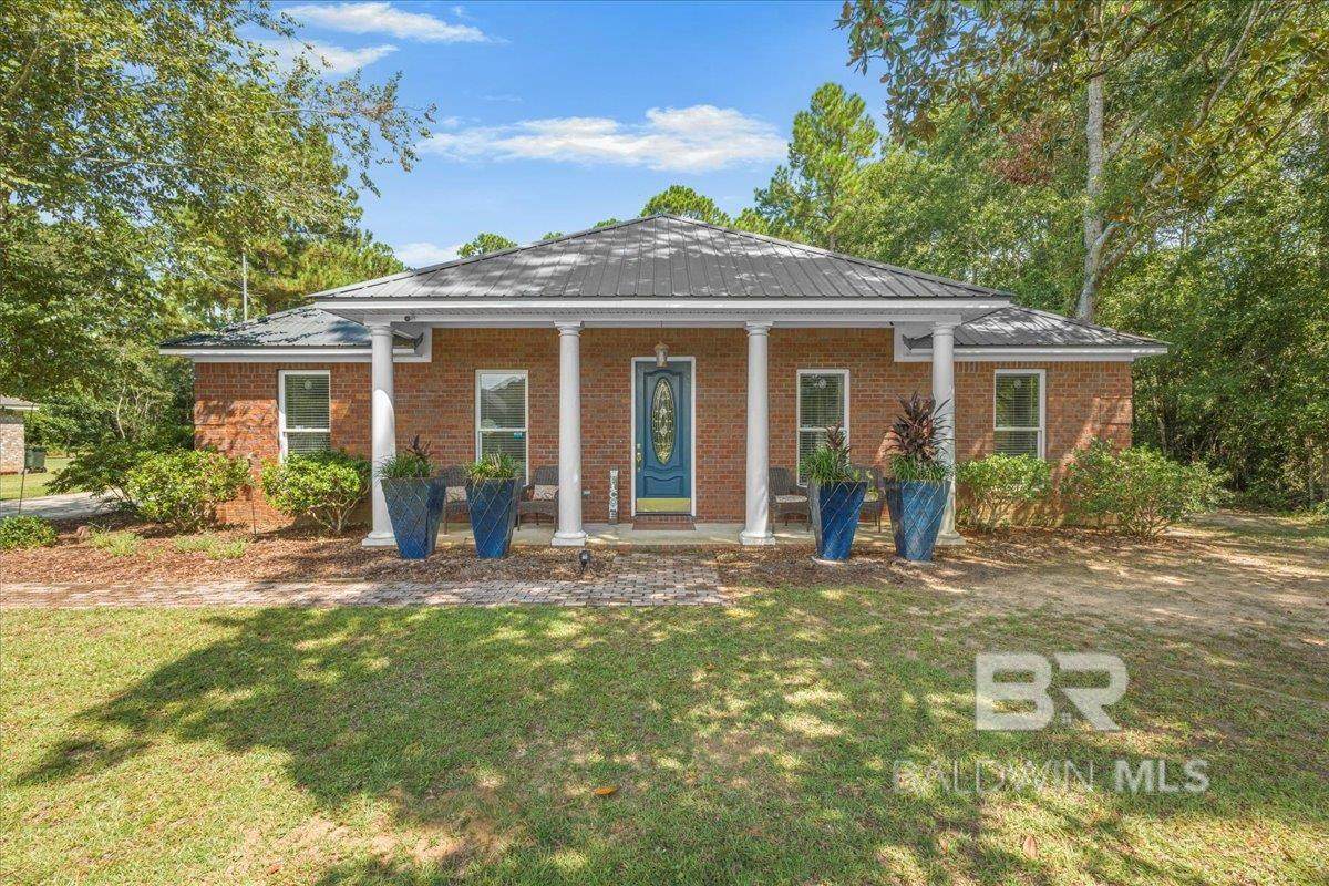 20277 Heathrow Drive - Photo 1