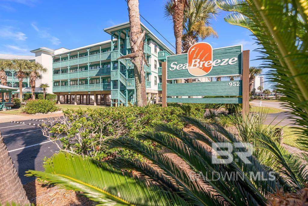 952 Beach Boulevard - Photo 1