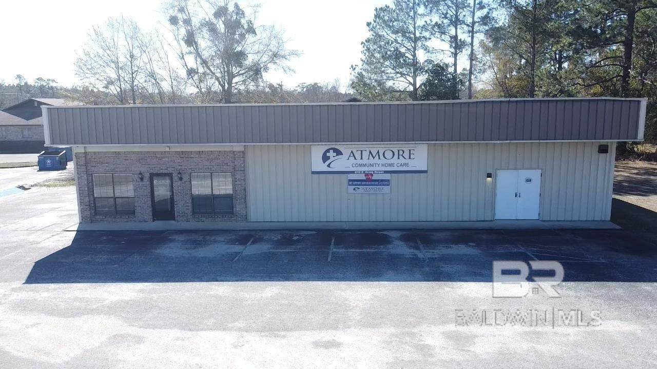 810 Craig Street - Photo 1