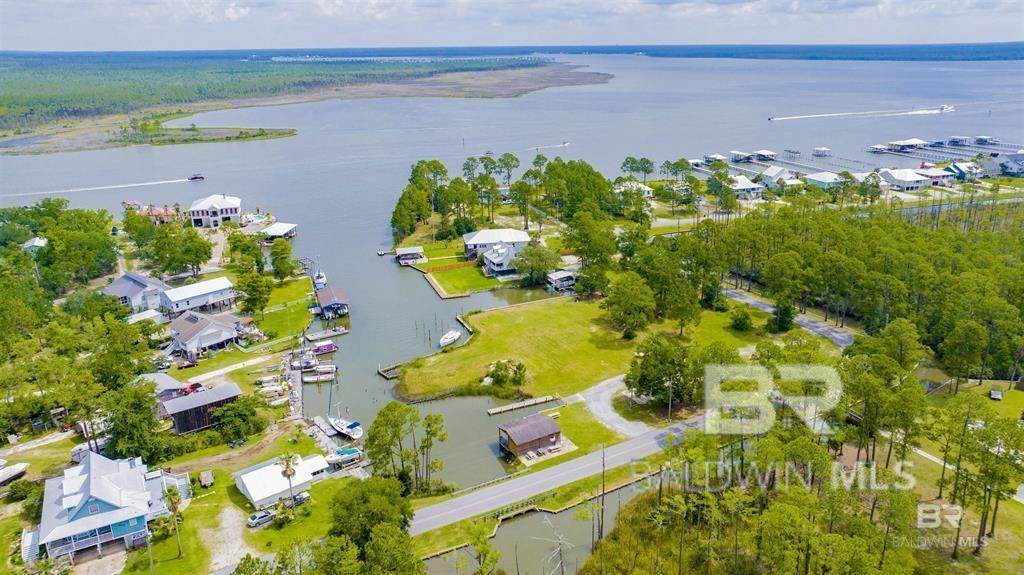 4638 Spinnaker Way - Photo 1