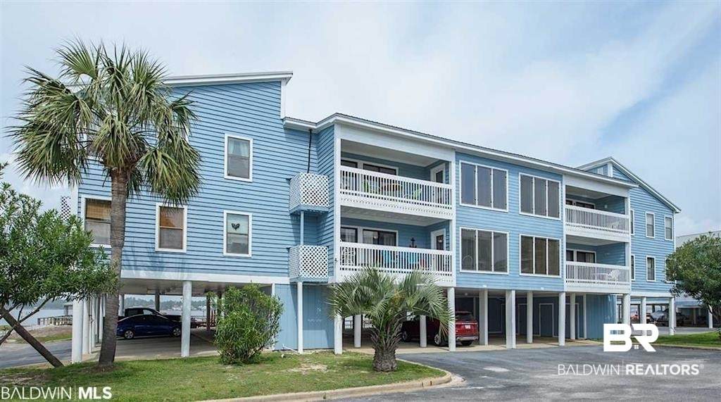 1872 West Beach Boulevard - Photo 1