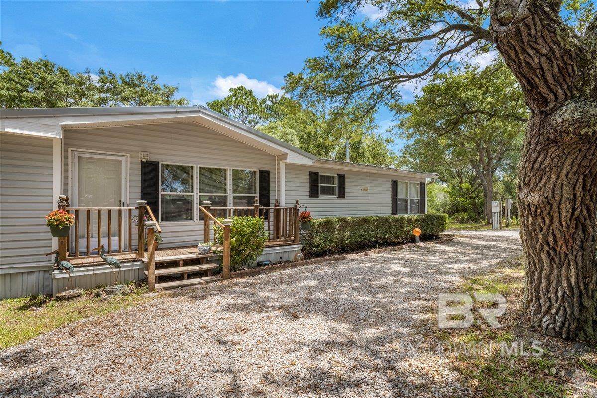 25003 Oak Ridge Drive - Photo 1