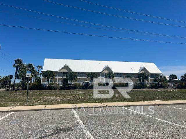 1485 Lagoon Avenue - Photo 1