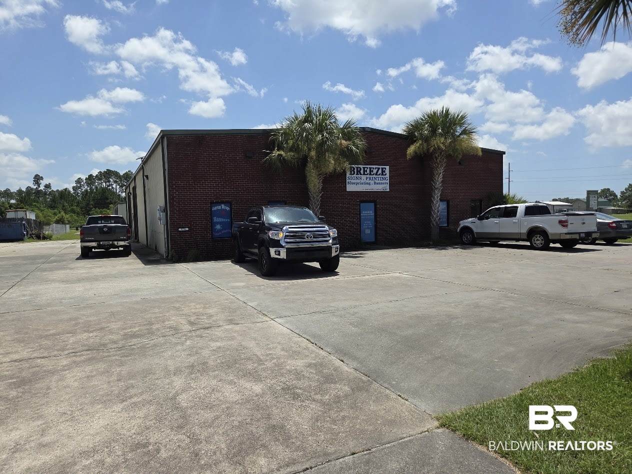 9112 Hard Dr - Photo 1