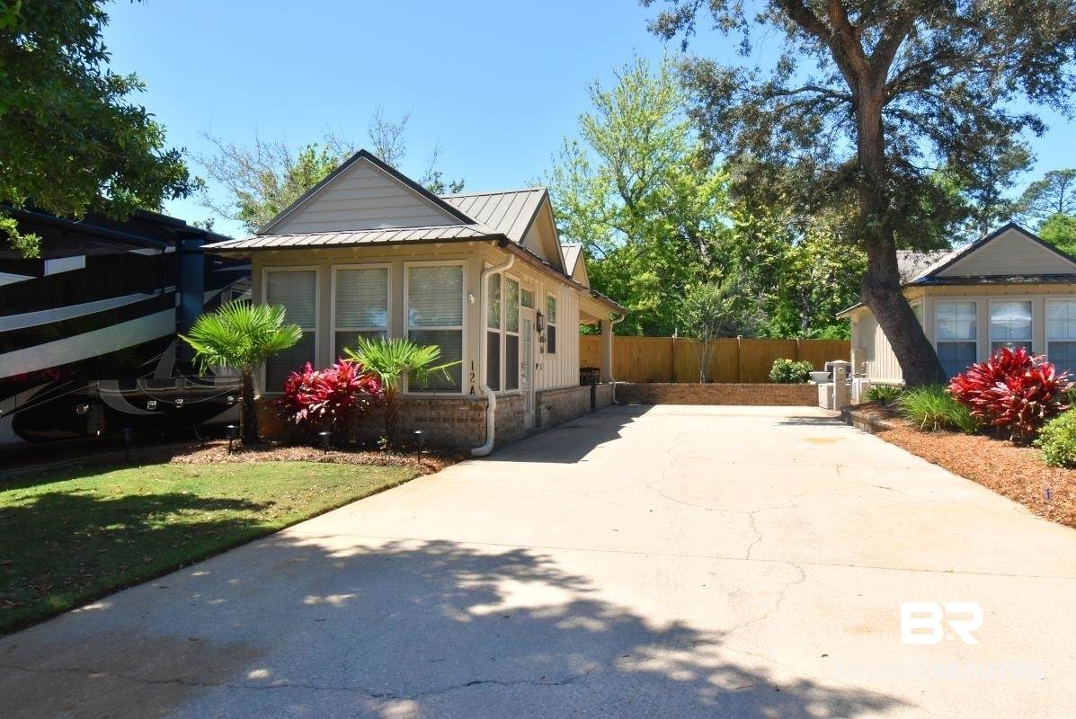 28888 Canal Road - Photo 1