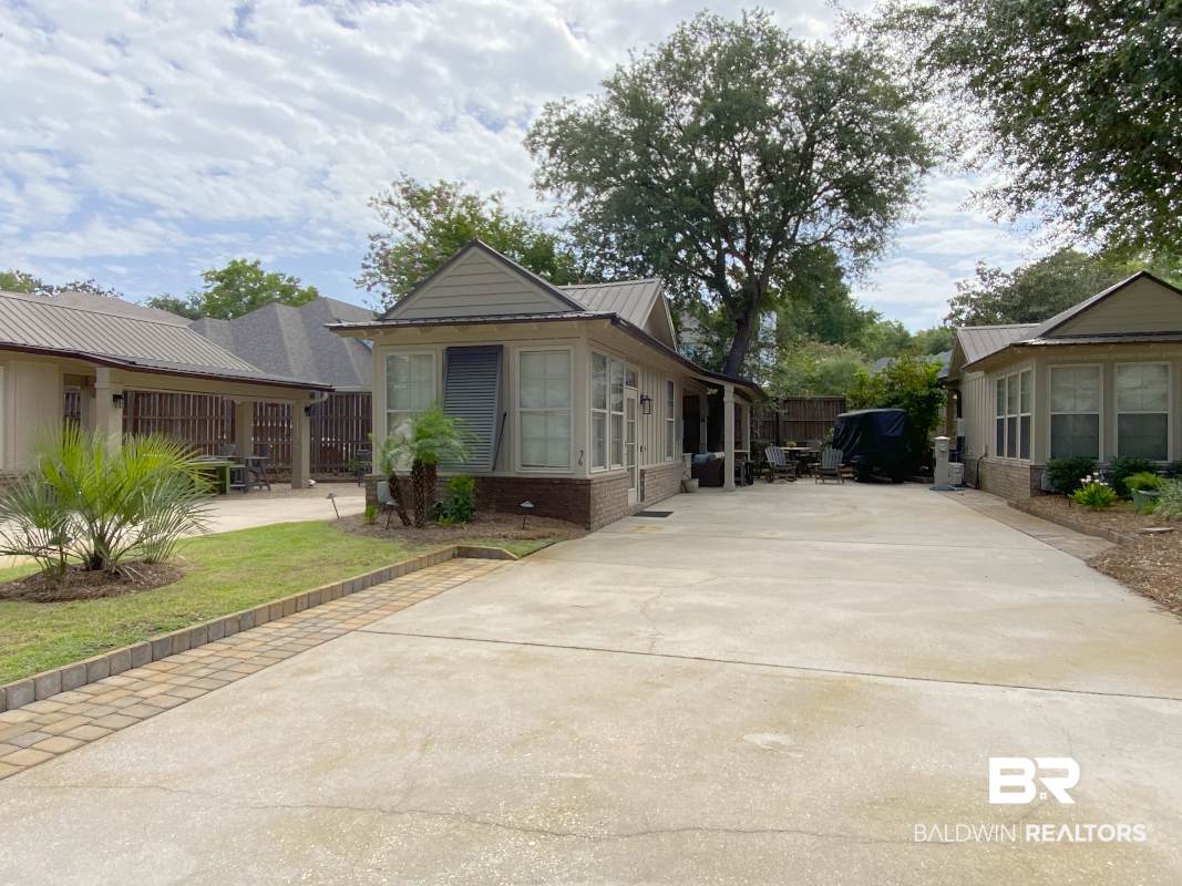 28888 Canal Road - Photo 1