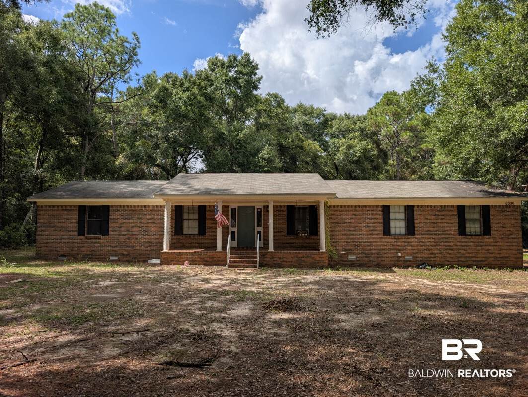 6350 Sherry Dr - Photo 1