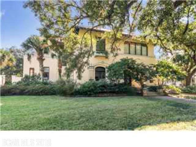 1615 Government St - Photo 1