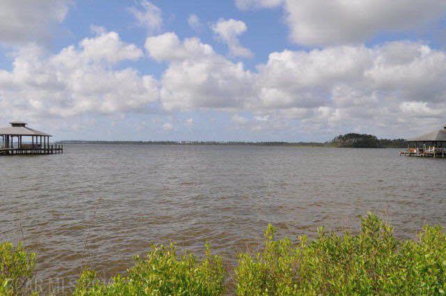 25 Bay Harbor Road - Photo 1