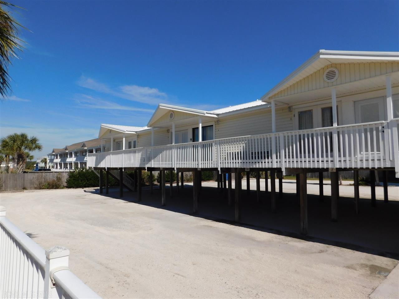 1118 Beach Blvd - Photo 1