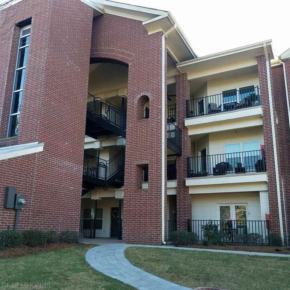 20050 Condo1610 Oak Road - Photo 1