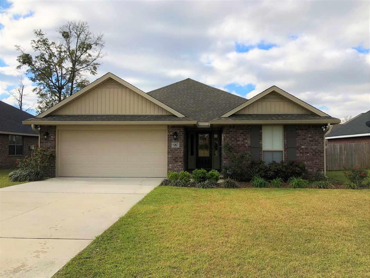 11267 Herschel Loop - Photo 1