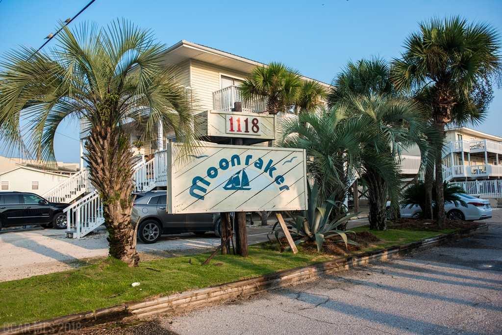 1118 Beach Blvd - Photo 1
