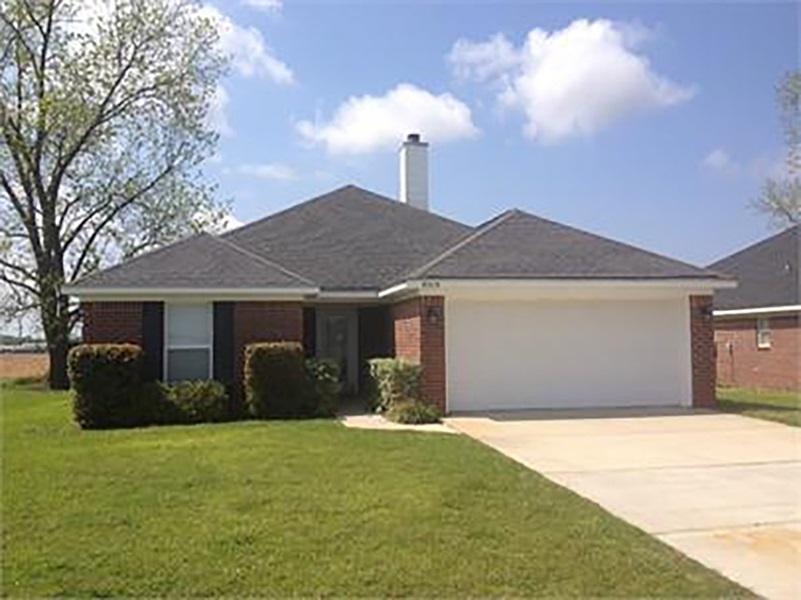 25813 Argonne Drive - Photo 1