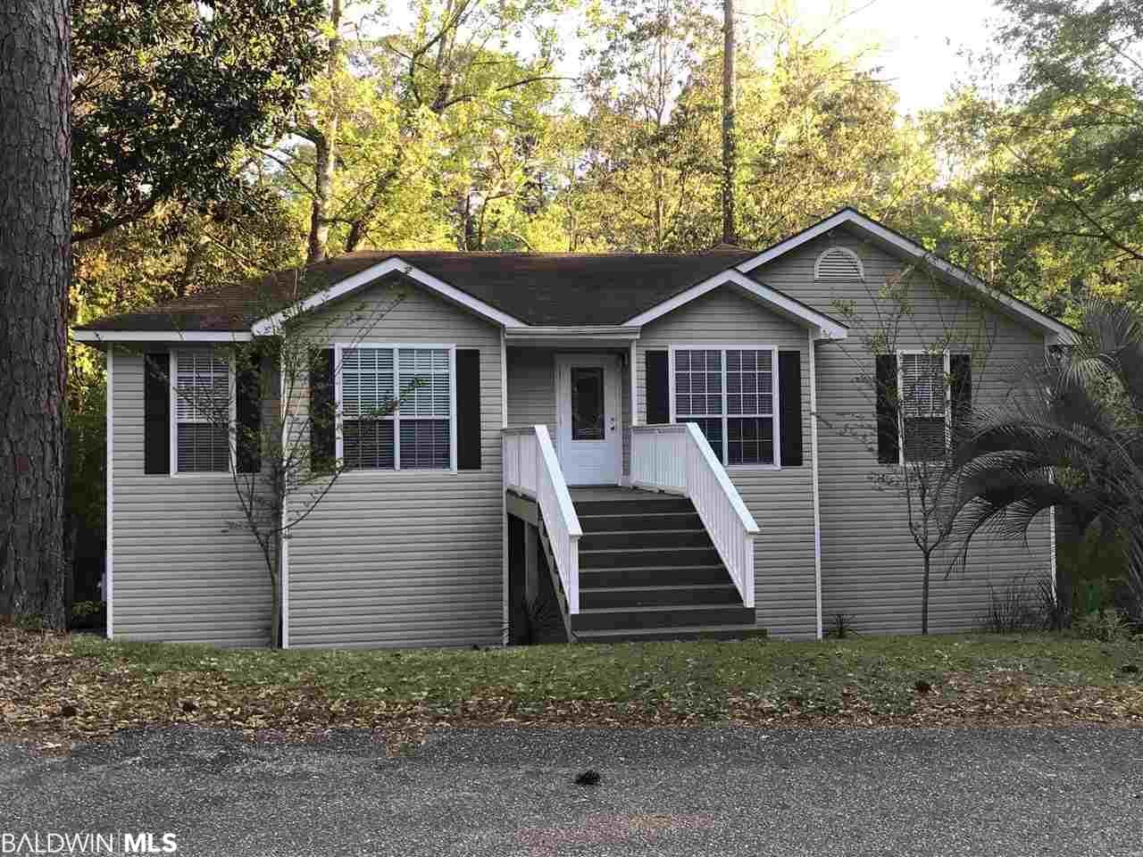 122 Montclair Pl - Photo 1