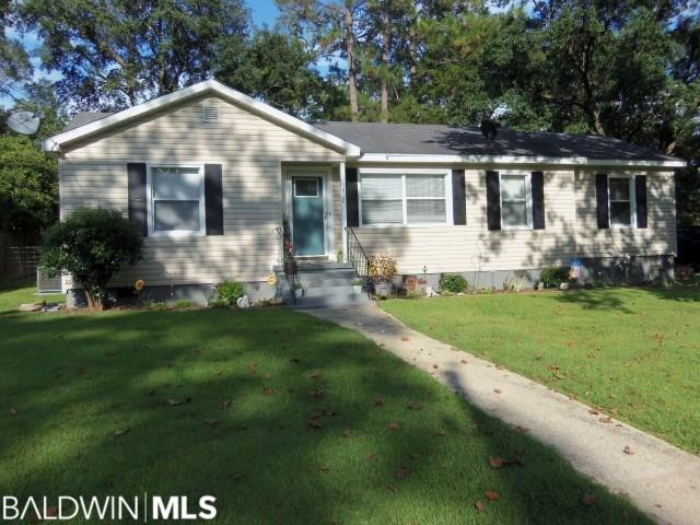402 Thomley Avenue - Photo 1