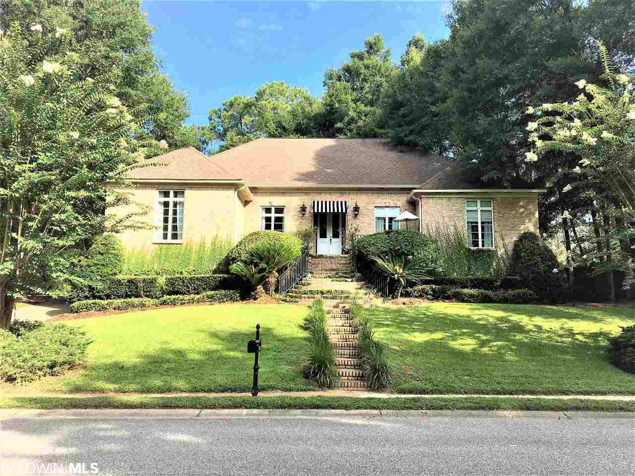 224 North Circle - Photo 1