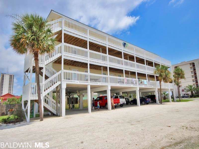 1118 Beach Blvd - Photo 1