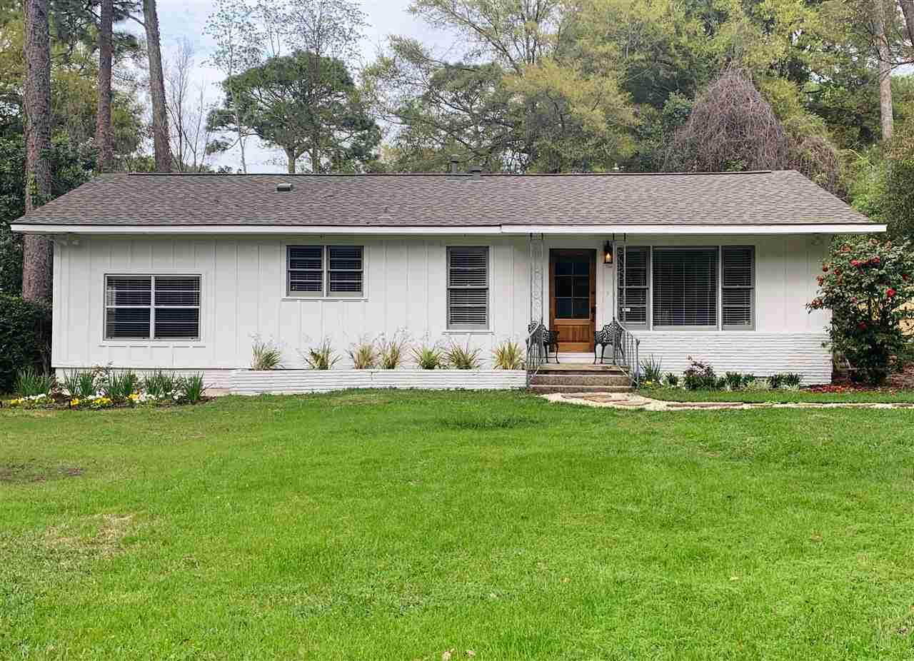 207 Orange Avenue - Photo 1